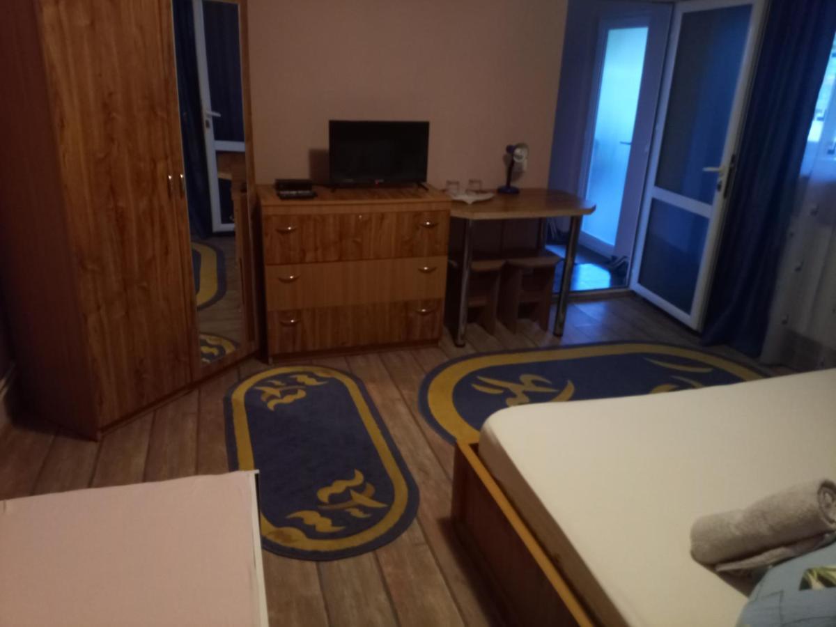 Natural Balkanic Selfcheckin Self-Catering Targoviste Buitenkant foto